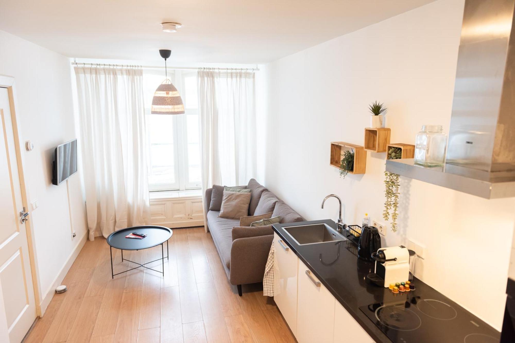 Canal View Apartment Amsterdam Exterior photo